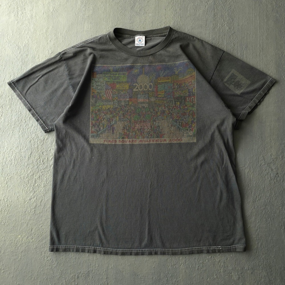 Vintage 2000s Delta Grey T-shirt XL Times Square Millennium Y2K New York City
